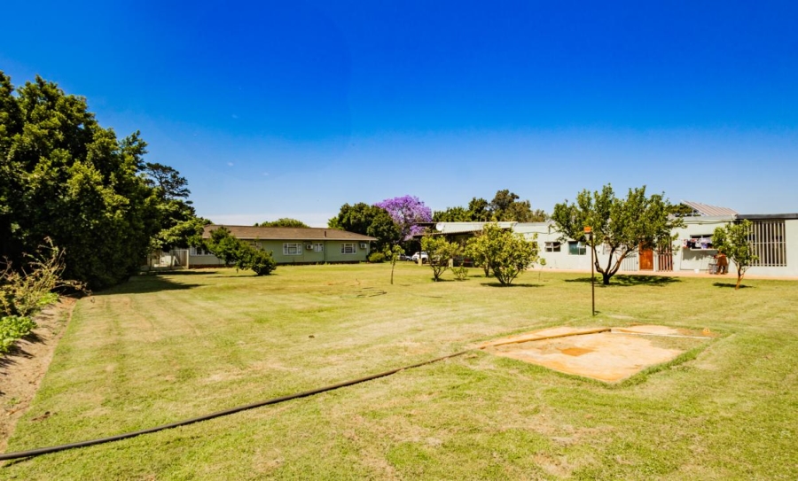 8 Bedroom Property for Sale in Joostenbergvlakte Western Cape